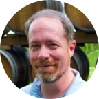 Tom Hollingsworth-modified